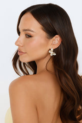 Magical Love Earrings Gold