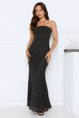 Party In Progress Set Black