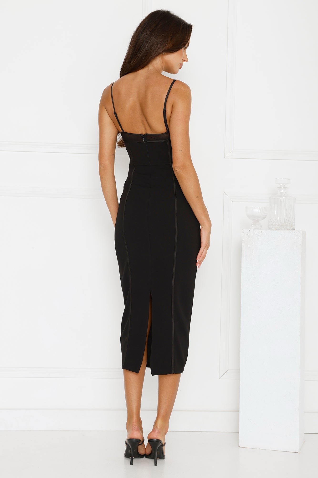 Vintage Desire Midi Dress Black